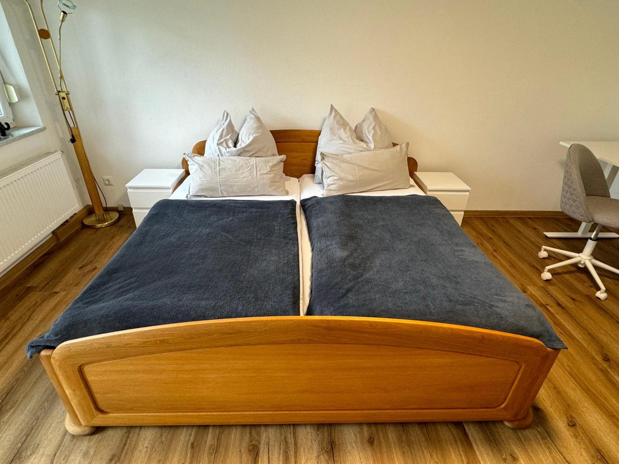 3 Zimmer Apartment Mit Flussblick - Self Check-In Eggenfelden Kültér fotó