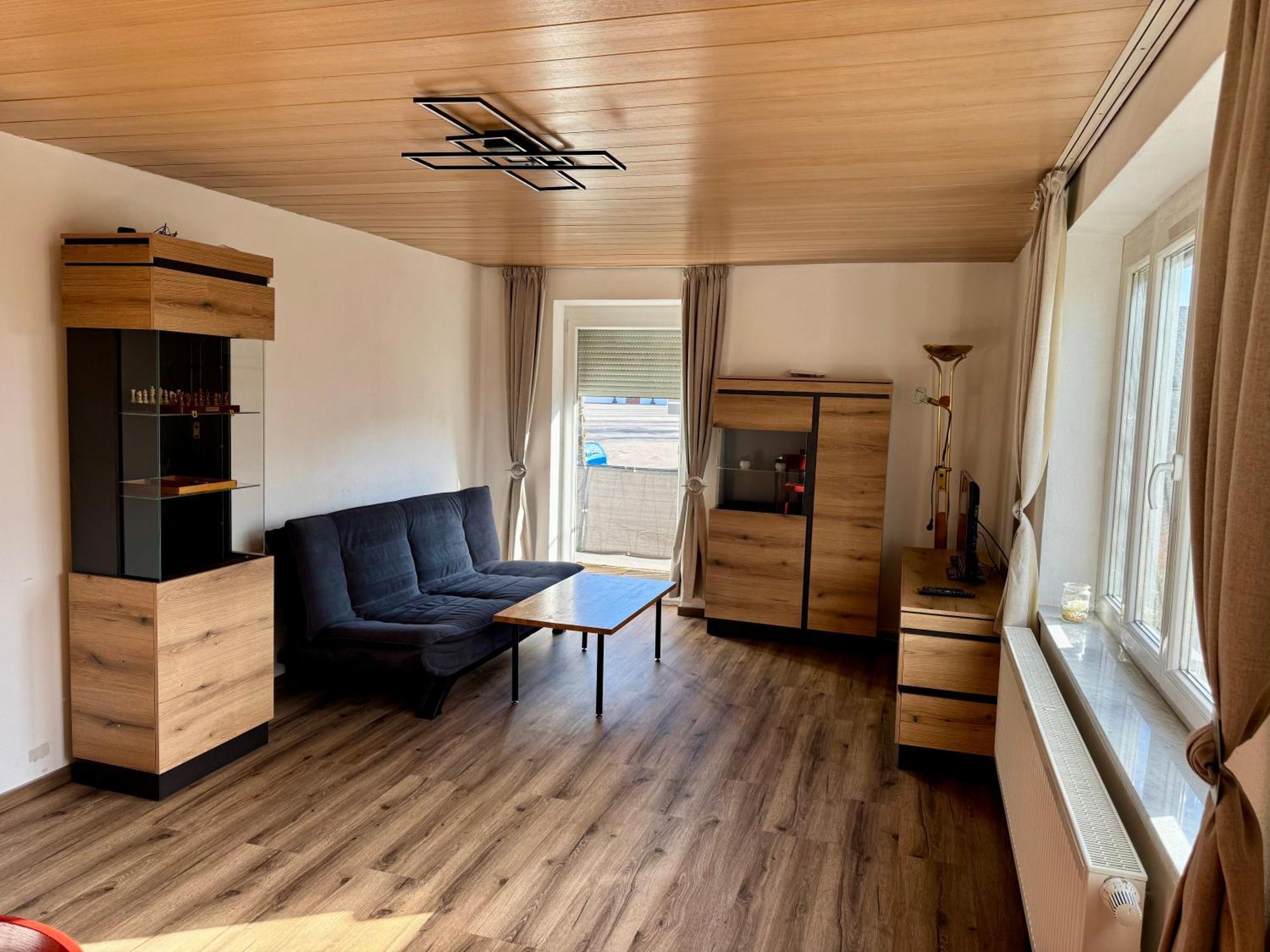 3 Zimmer Apartment Mit Flussblick - Self Check-In Eggenfelden Kültér fotó
